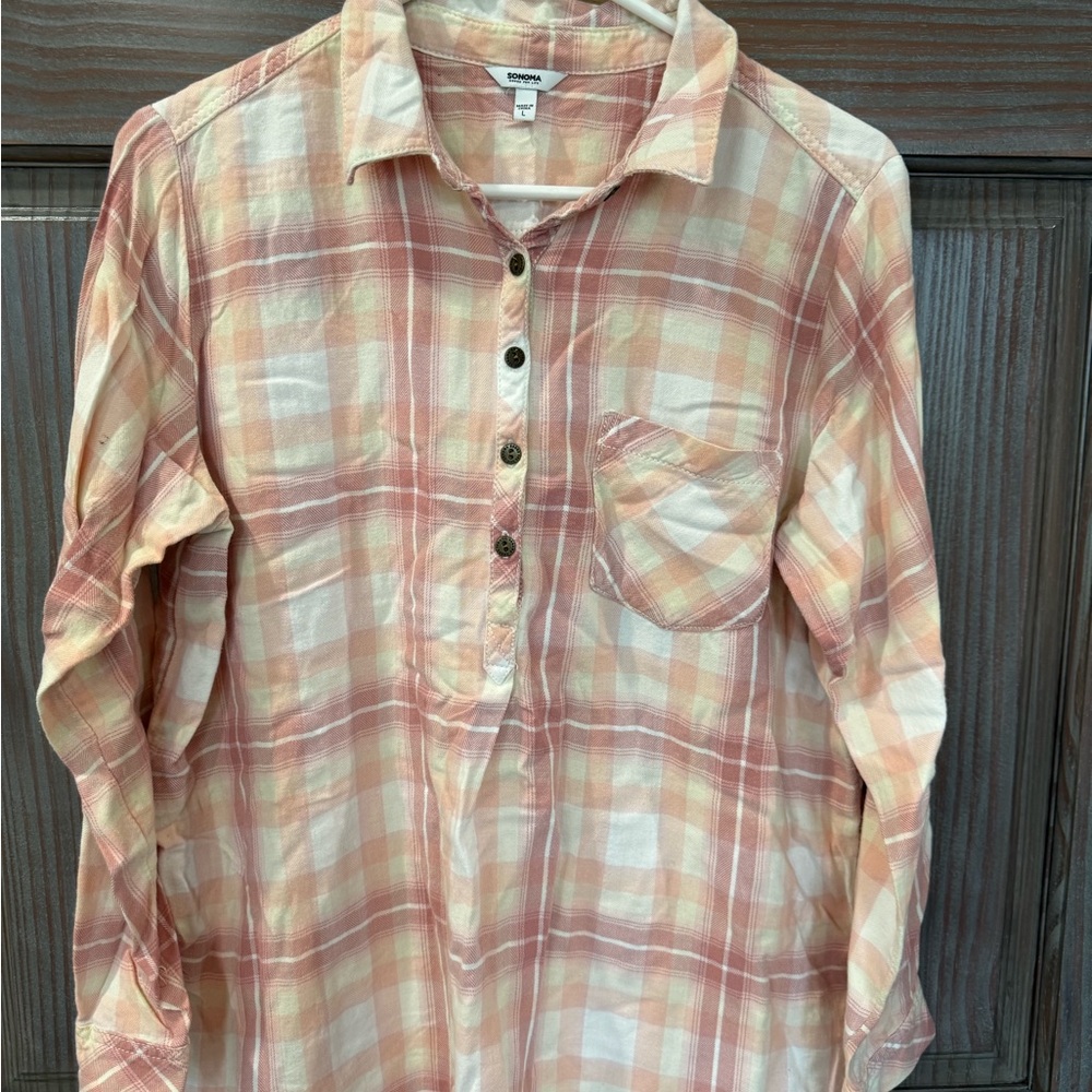 Sonoma Plaid Button-Up Shirt - Peach and Cream